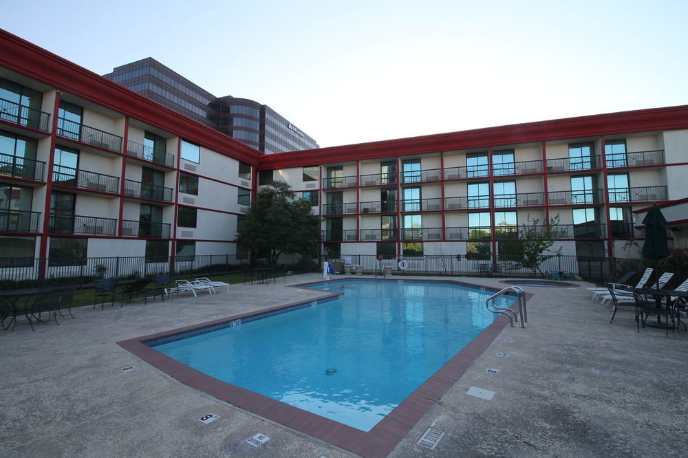Gateway Hotel Dallas Park Central Kültér fotó